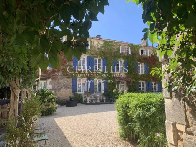 Photos 4 - Prestige - Magnifique Manoir du 18ème Siècle avec Vue Panoramique