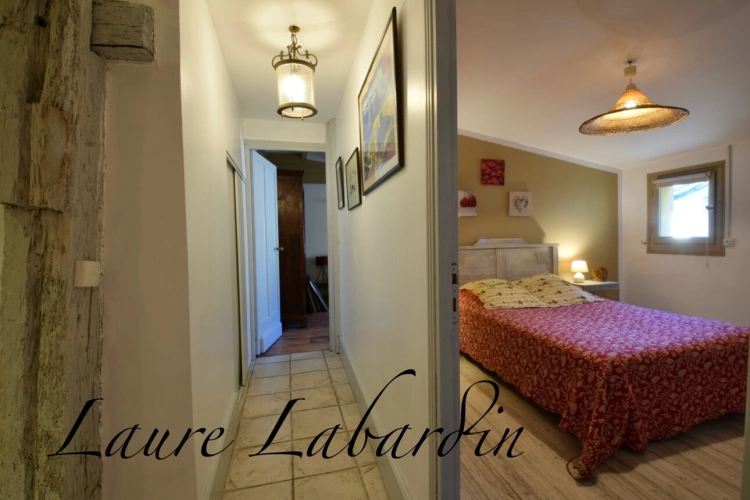 Photos 43 - Prestige - Propriété - une maison d'habitation - 5 chambres d'hôtes - 2 appartements en location sur plus de 1 hectare à SAINTE BAZEILLE (47)