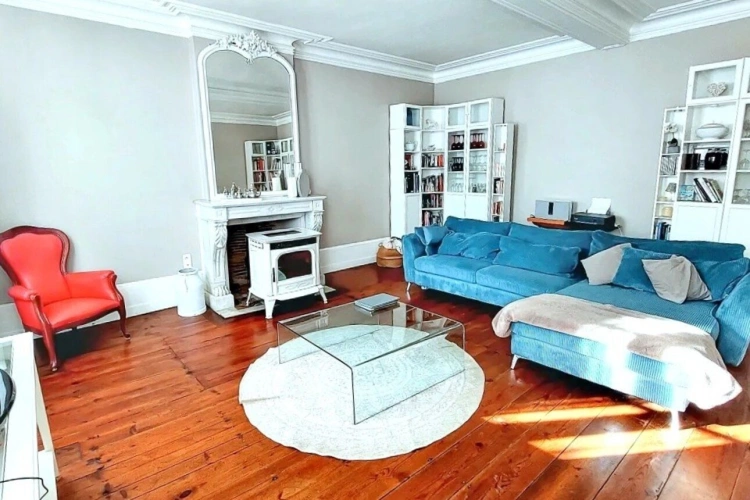Photos 3 - Prestige - Majestique Maison de Maître avec gîte, beau jardin avec magnifique piscine, commerces à pied