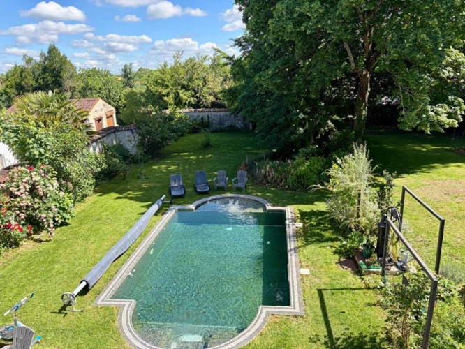 Photos 5 - Prestige - Majestique Maison de Maître avec gîte, beau jardin avec magnifique piscine, commerces à pied