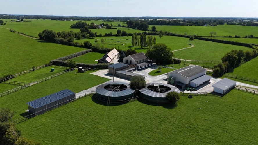 Photos 1 - Équestre - Propriété équestre avec maison d'habitation sur 7 ha