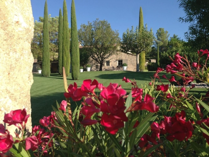Photos 4 - Prestige - Domaine d'exception au cœur du Luberon