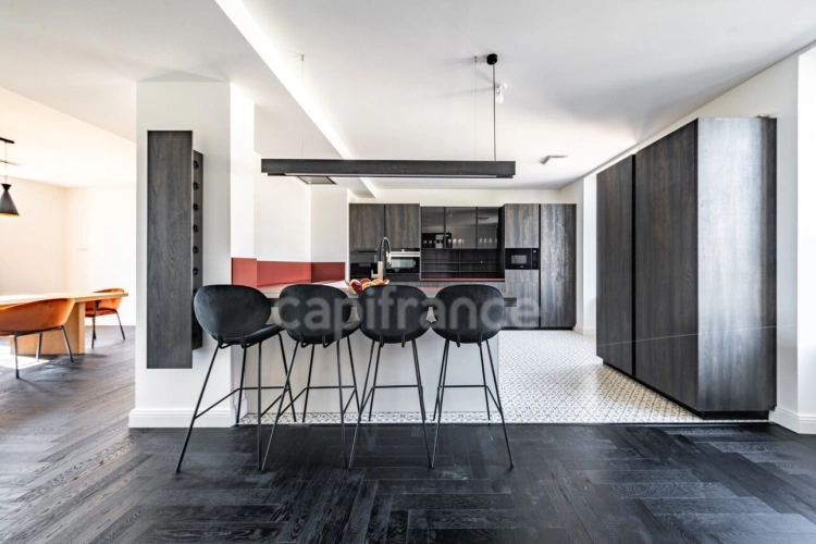 Photos 6 - Prestige - Propriété à vendre composée d'une demeure de Maitre et une deuxième maison avec piscine et jardin