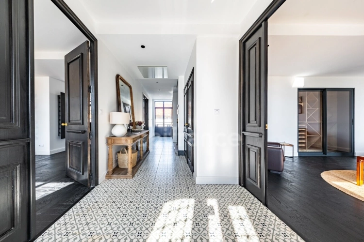 Photos 7 - Prestige - Propriété à vendre composée d'une demeure de Maitre et une deuxième maison avec piscine et jardin