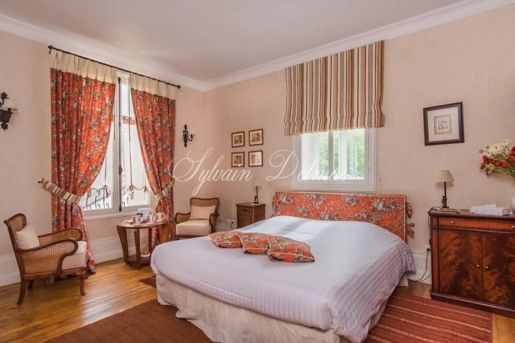 Photos 18 - Prestige - Propriete à vendre 32 pièces AMBOISE (37)