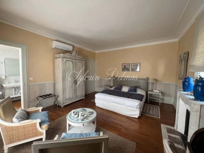 Photos 23 - Prestige - Propriete à vendre 32 pièces AMBOISE (37)