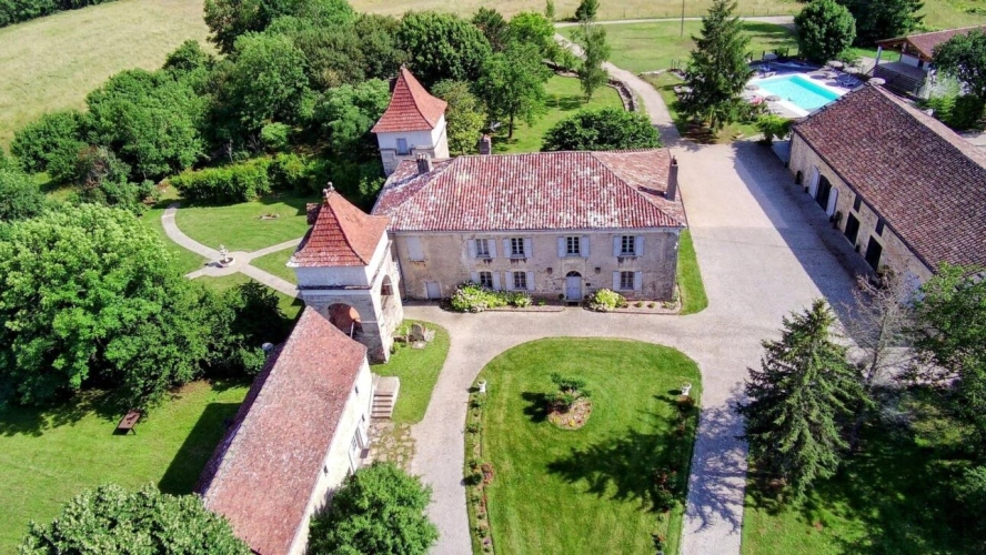 Photos 6 - Prestige - Situation privilégiée pour vos mariages avec  potentiel d'accueil, dans un cadre de vie paradisiaque