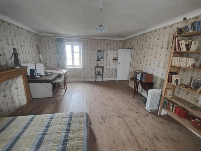 Photos 11 - Rurale - CORPS DE FERME A RENOVER SUR 2948m²