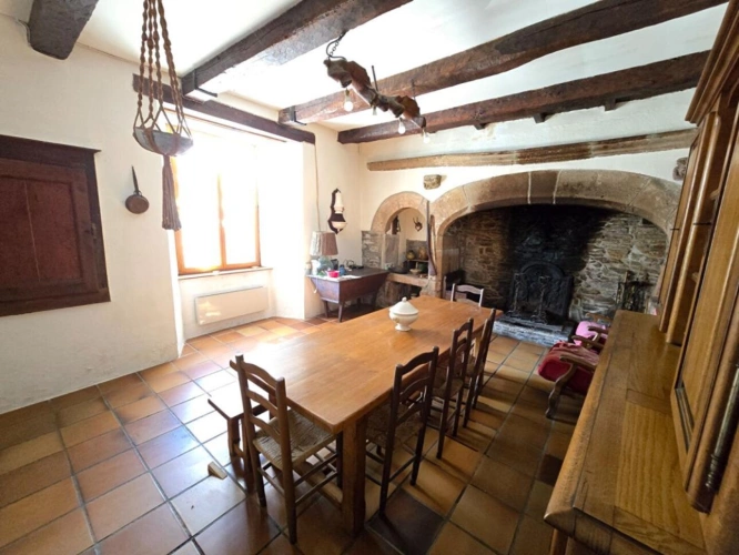 Photos 6 - Rurale - Maison de maître avec garage et dépendance - Arvieu