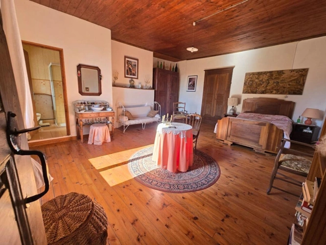 Photos 11 - Rurale - Maison de maître avec garage et dépendance - Arvieu