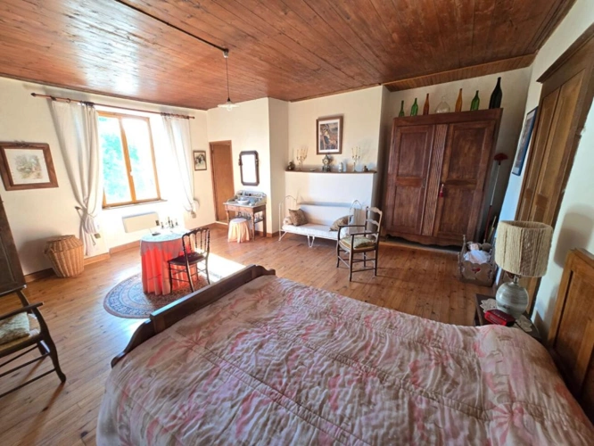 Photos 12 - Rurale - Maison de maître avec garage et dépendance - Arvieu