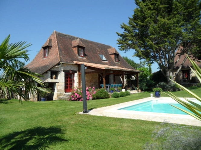 Photos 3 - Touristique - Propriete à vendre 15 pièces LA DOUZE (24)
