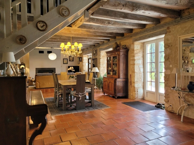 Photos 13 - Touristique - Propriete à vendre 15 pièces LA DOUZE (24)
