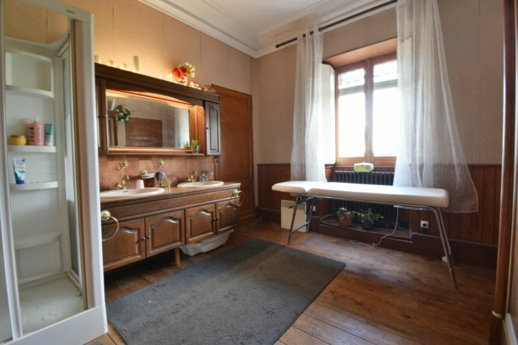 Photos 18 - Prestige - Propriete équestre et son château, à vendre 14 pièces LE TEMPLE SUR LOT (47)