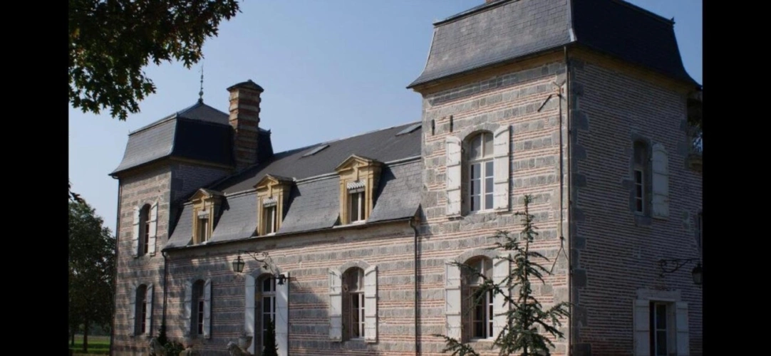 Photos 21 - Prestige - Propriete équestre et son château, à vendre 14 pièces LE TEMPLE SUR LOT (47)