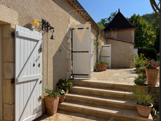 Photos 26 - Rurale - Manoir de caractère avec piscine intérieure, gîte et 11,6 hectares de nature préservée – LACAPELLE CABANAC (46)