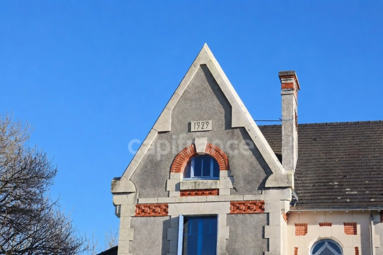 Photos 2 - Prestige - Un domaine n'appartient jamais tout à fait à ceux qui l'habitent, il se transmet - Bors (16)