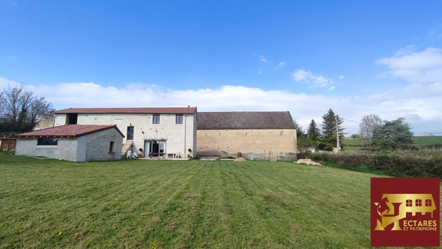 Photos 12 - Prestige - Propriété avec gîte et 3,6 ha