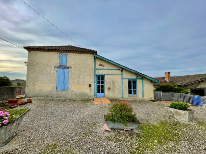 Photos 6 - Touristique - Hameau Authentique T15 à vendre, avec Maison et 6 logements indépendants et une vue panoramique-Saint-Vincent-Lespinasse (82)
