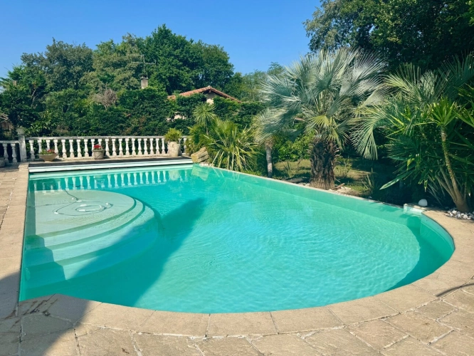 Photos 3 - Rurale - Propriété à vendre 8 pièces MONT DE MARSAN (40) de 210 m² proche commerces