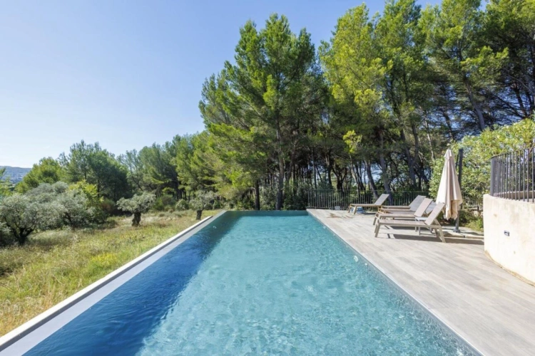 Photos 3 - Viticole - Domaine viticole & Villa contemporaine - Art de vivre en Provence