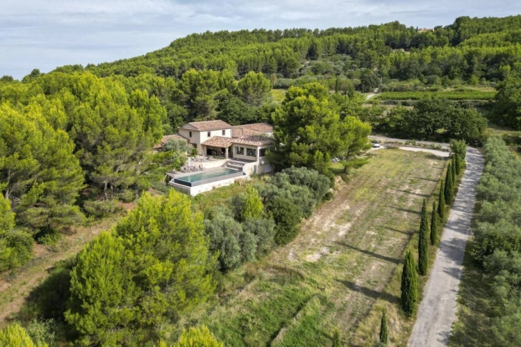 Photos 9 - Viticole - Domaine viticole & Villa contemporaine - Art de vivre en Provence