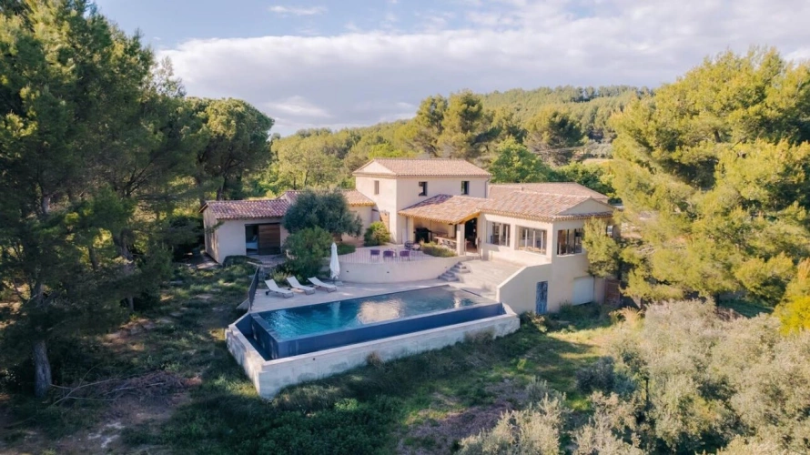 Photos 16 - Viticole - Domaine viticole & Villa contemporaine - Art de vivre en Provence