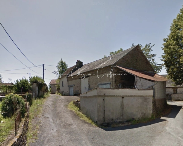 Photos 7 - Prestige - Grange + Maison entre campagne et ville - VENARSAL (19)