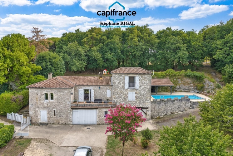 Photos 5 - Prestige - Propriete à vendre 5 pièces PUJOLS (47) Maison de 135m2 sur 6144m2 de terrain et piscine