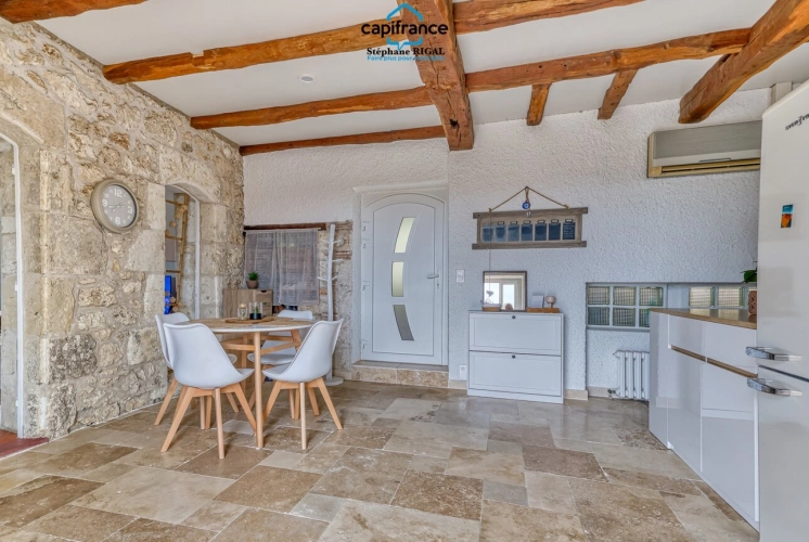 Photos 10 - Prestige - Propriete à vendre 5 pièces PUJOLS (47) Maison de 135m2 sur 6144m2 de terrain et piscine