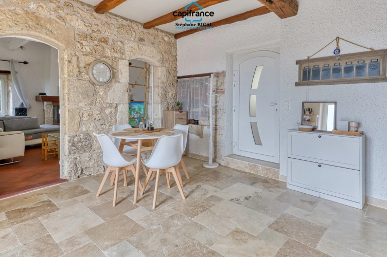 Photos 11 - Prestige - Propriete à vendre 5 pièces PUJOLS (47) Maison de 135m2 sur 6144m2 de terrain et piscine