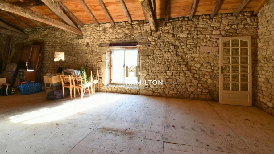 Photos 14 - Rurale - CHARMANTE PROPRIETE AVEC PRAIRIES, PISCINE, GARAGE ET BATIMENTS ANNEXES