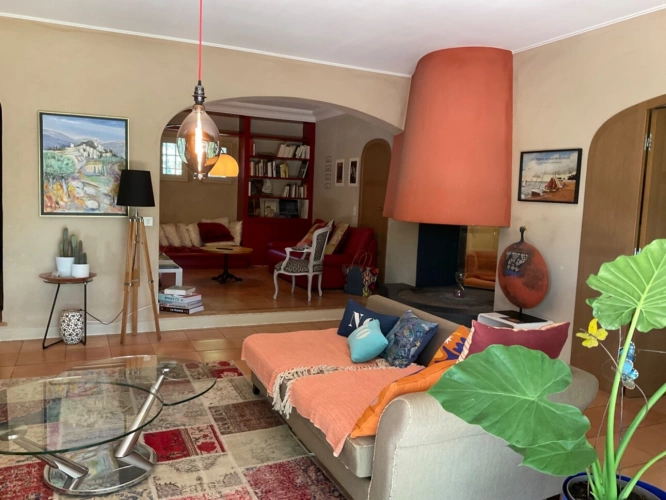 Photos 12 - Prestige - Proprieté  à 20 mns d'Aix en Provence sur la commune de Rognes  380m2 avec 8 chambres