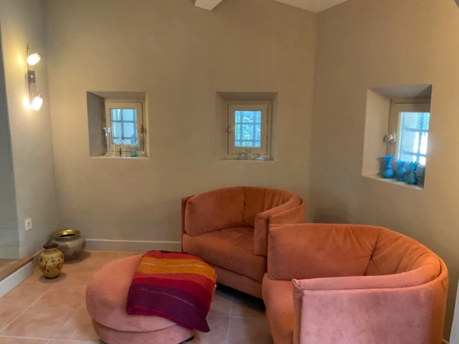 Photos 14 - Prestige - Proprieté  à 20 mns d'Aix en Provence sur la commune de Rognes  380m2 avec 8 chambres