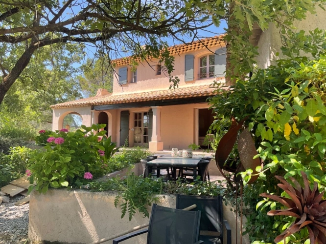 Photos 26 - Prestige - Proprieté  à 20 mns d'Aix en Provence sur la commune de Rognes  380m2 avec 8 chambres