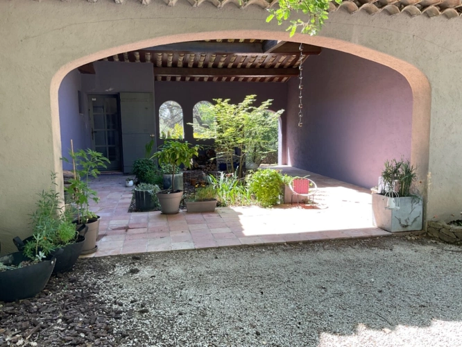 Photos 30 - Prestige - Proprieté  à 20 mns d'Aix en Provence sur la commune de Rognes  380m2 avec 8 chambres
