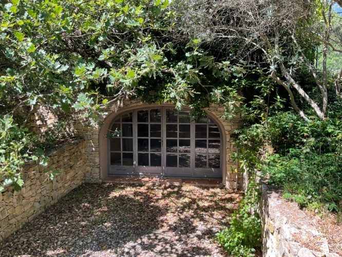 Photos 2 - Prestige - Proprieté  à 20 mns d'Aix en Provence sur la commune de Rognes  380m2 avec 8 chambres