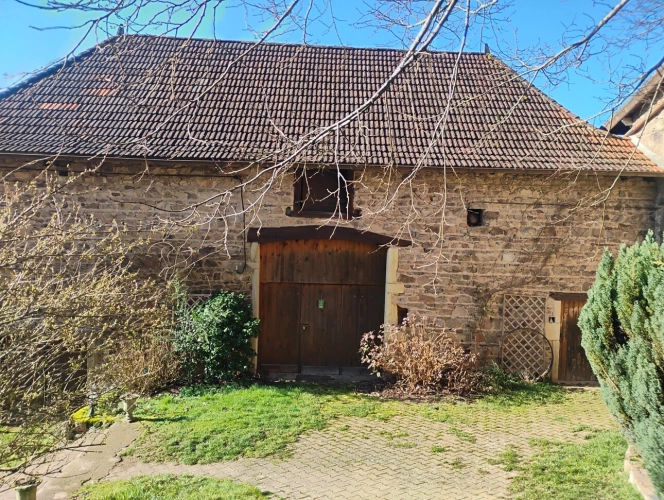 Photos 16 - Rurale - Maison de Maître bourguignonne Vue dégagée 7 pièces SAINT IGNY DE VERS (69)
