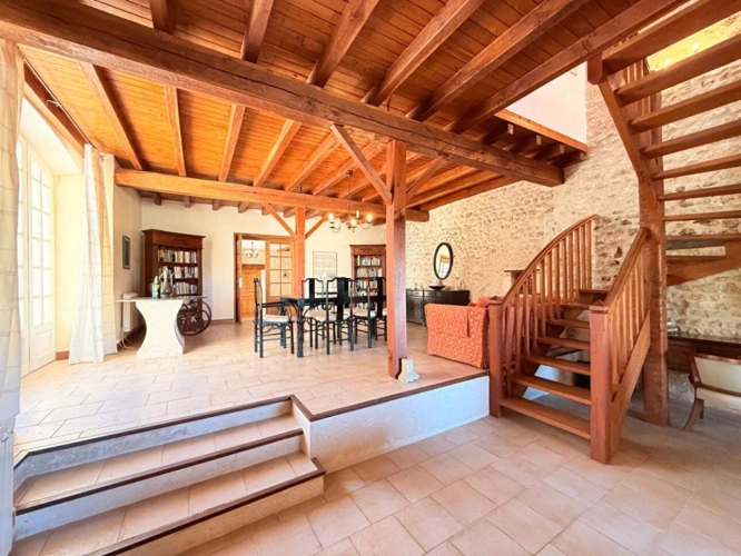 Photos 8 - Prestige - Maison de caractère
