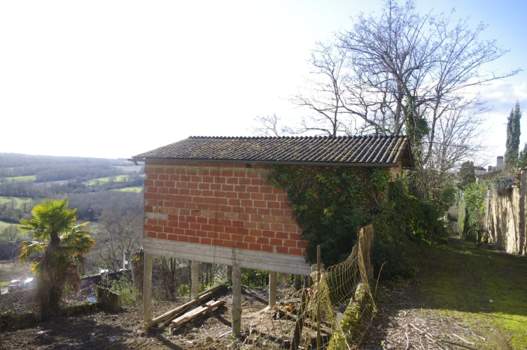 Photos 11 - Rurale - Grange en cours de transformation à vendre 1 pièces à MONTESQUIOU (32) 42.50 m² sur terrain de 400 m² environ