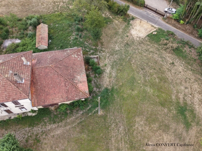 Photos 7 - Rurale - Dépendance 115m² avec 946m² de terrain proche centre village Foissiat
