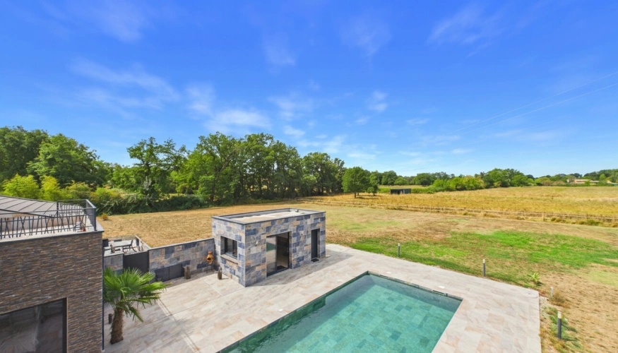 Photos 18 - Équestre - DOMAINE D'EXCEPTION de 300 m² habitables  sur 3 hectares niché au calme et sans vis à vis