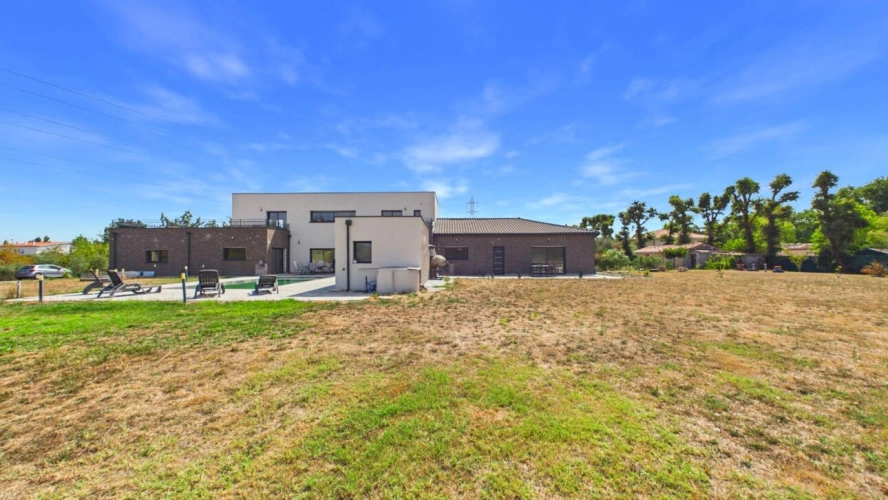 Photos 20 - Équestre - DOMAINE D'EXCEPTION de 300 m² habitables  sur 3 hectares niché au calme et sans vis à vis