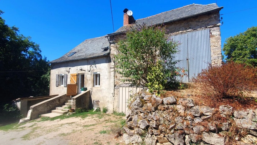 Photos 23 - Rurale - ANCIEN CORPS DE FERME RÉNOVÉ  AU CALME AVEC 1,7 HECTARE