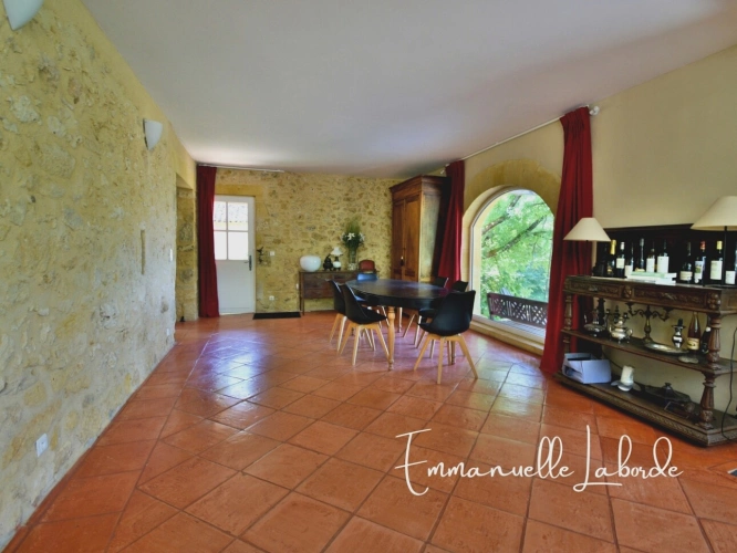 Photos 5 - Tourist - Stone property with guest house, swimming pool and 2.5 hectares – Lalinde, Dordogne (24)