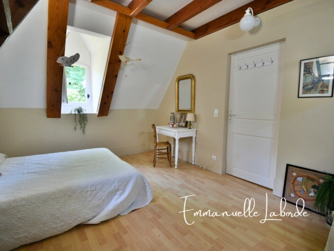 Photos 13 - Tourist - Stone property with guest house, swimming pool and 2.5 hectares – Lalinde, Dordogne (24)