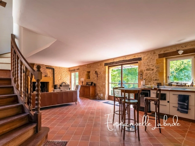 Photos 20 - Tourist - Stone property with guest house, swimming pool and 2.5 hectares – Lalinde, Dordogne (24)