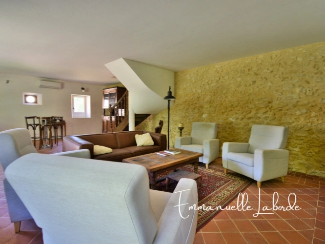 Photos 21 - Tourist - Stone property with guest house, swimming pool and 2.5 hectares – Lalinde, Dordogne (24)