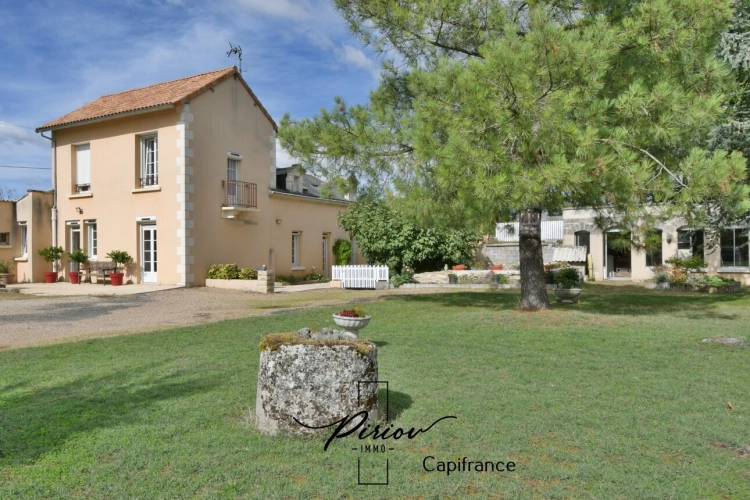 Photos 1 - Rural - Propriété 5 chambres, dépendances, proche commerces et services