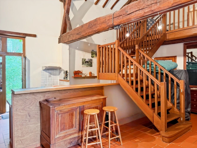 Photos 12 - Touristique - Propriété 358 m2 à vendre -avec 7700 m2 de parc - Maison 8 pièces de 234 m2, gîte de 124 m2 et piscine proche de MARCIAC (32)